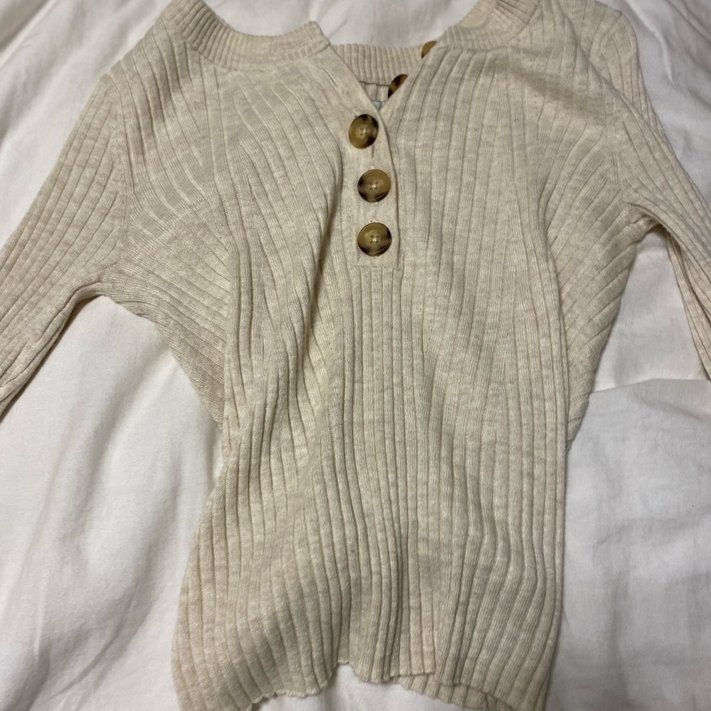 American Eagle Sweater Top